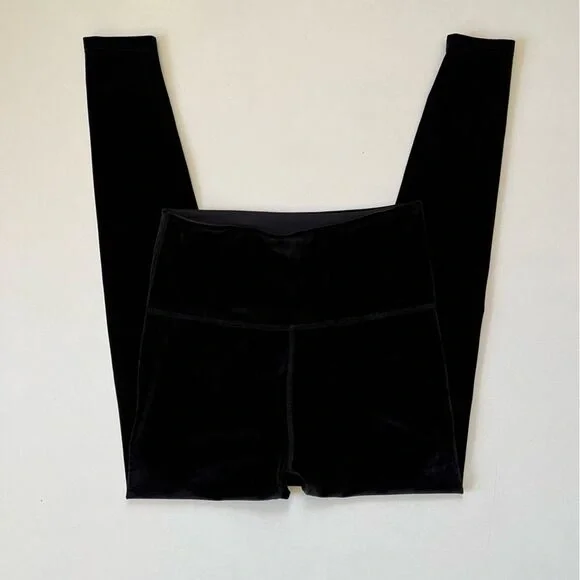 Beyond Yoga Velvet Highwaisted Leggings Large
